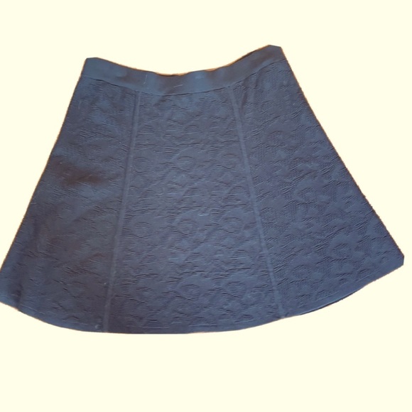 Ann Taylor Dresses & Skirts - Ann Taylor a-line knit skirt L